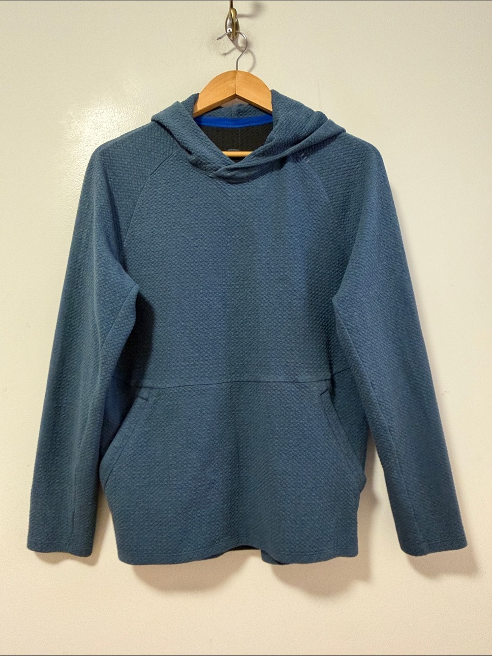 Lululemon At Ease Hoodie Mens Small Heathered Iron Blue Waffle Sweatshirt